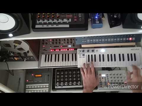 Korg Monologue with MS2000 ambience with HR-16 Drum Machine & Elektron M:Samples