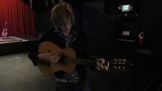 Brett Dennen playing Frozen in Slow Motion with Dustan&#39;s guitar