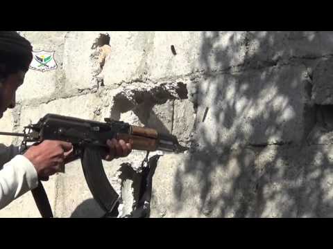 اشتباكات بين عناصر لواء أحرار إنخل وقوات النظام في الحي الشرقي لمدينة الشيخ مسكين في ريف درعا