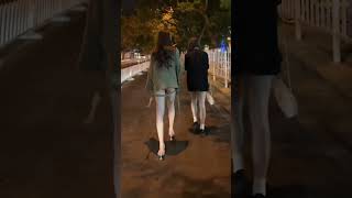 Download lagu Mini Skirt i'ts too short, Rok Mini Kependekan mp3