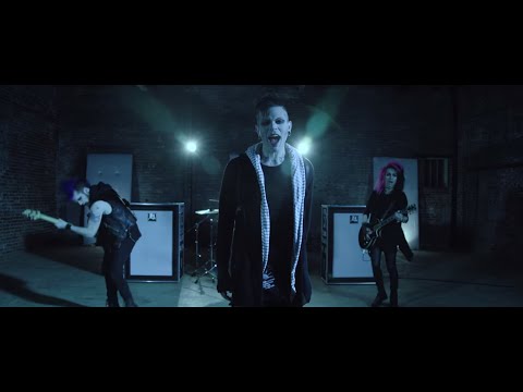 Echo Black - "Perfect" (ft. Telle Smith of The Word Alive) [Official Music Video]