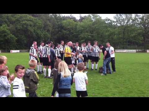 Nieuw Heeten 1 - Kampioen (seizoen 2010/2011)