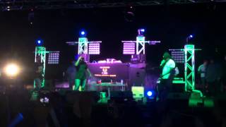 T-Pain live - no hands remix