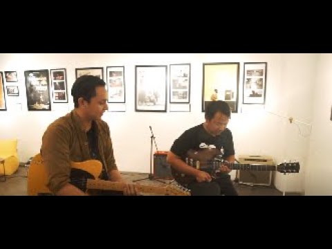 Iga Massardi Mengulik Gear Lengkap Cholil Mahmud (Efek Rumah Kaca, Pandai Besi)