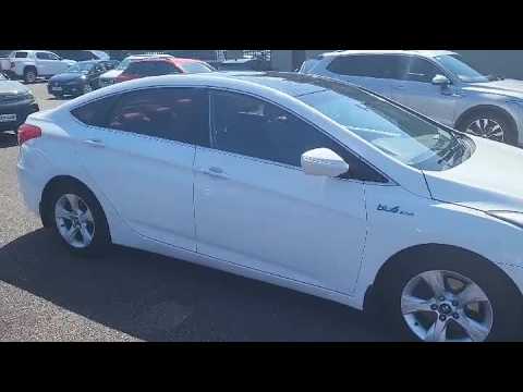 Hyundai i40 PREMIUM SUNROOF 1.7 DlESEL - Image 2