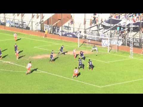 Acassuso: 3 - Barracas: 1 / Compacto del partido