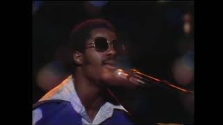 Stevie Wonder performs "Seems So Long" on the Flip Wilson Show (1971)