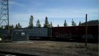 preview picture of video 'Southbound BNSF Manifest @ Chemult, Oregon'