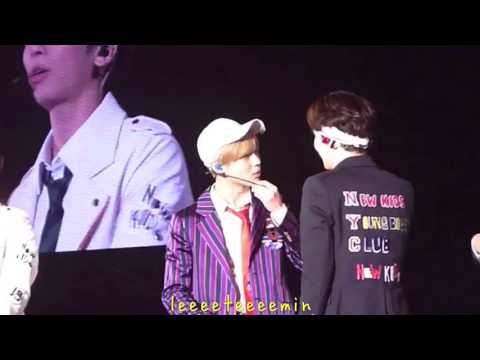 I6O41O SHINee Taemin and Key talking with each toher