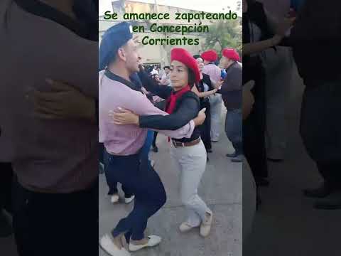 Zapateando al amanecer despúes de San Baltazar en Concepción - Corrientes.