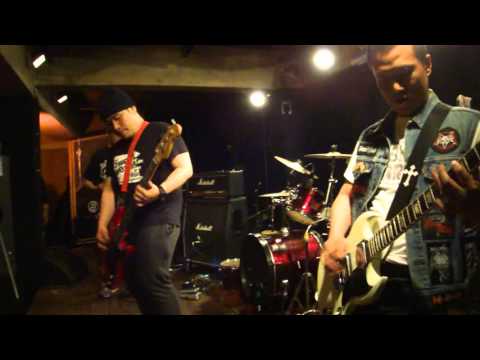 20160424 Smoking Barrels - Gold Digger