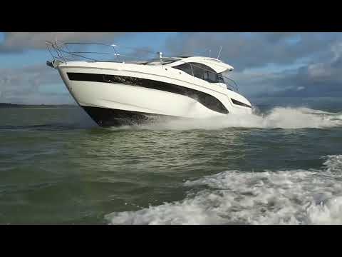 BAVARIA SR41 Power Yacht Walk through