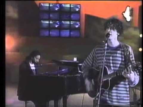 L. A. Spinetta y Fito Paez - Todos estos años de gente (en vivo)