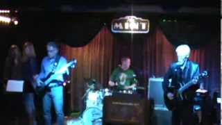 "Honeysuckle Song" Ray Stinnett at The Mint LA