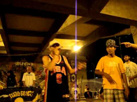 Duelo de Mcs CPZ 2010 / Douglas Din vs Inti - 3° Round