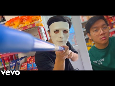 Filip Dang - POJĎ NAKOUPIT BEJBE (Praha/Vídeň parodie)