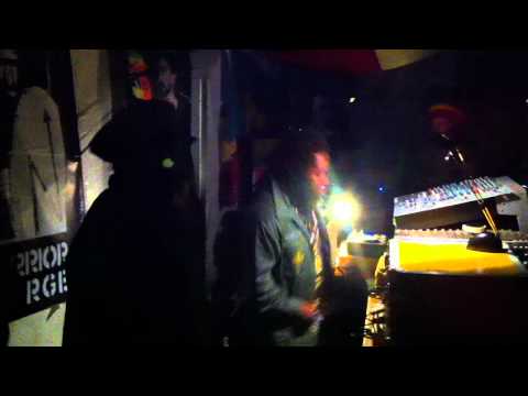 Roots Vibration sound system @ Heartical Vibes Festival 09/09/11 Italy - Pt.2