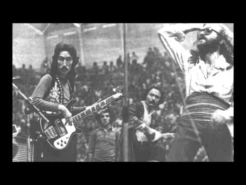 Cem Karaca - Beni Siz Delirttiniz / Londra Konseri