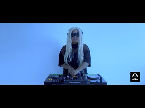 Tenaj - Proxima 066 LIVE @InProgressRadio [Melodic Techno / Progressive House]