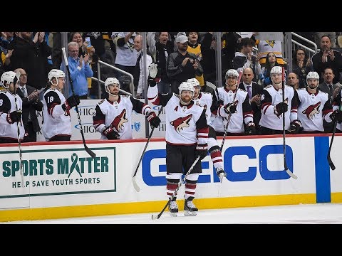 Pittsburgh gives Kessel a warm welcome in return