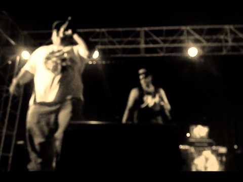 SNEEZY Performing FEEL IT IN THE AIR ft. MICKY MANN At Summer Jam 2013