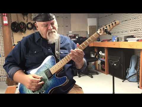 Harmonic Em "Lick Of The Week" with Keith Amyx