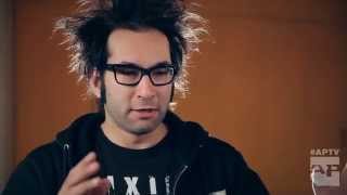 10 Things You Didn&#39;t Know About Motion City Soundtrack&#39;s &#39;Commit This To Memory&#39;