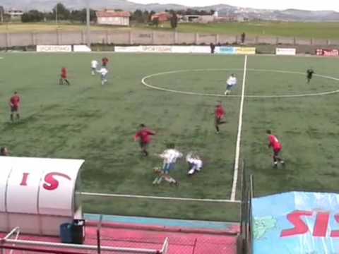 Sintesi Codrongianos Laerru 1-0.wmv