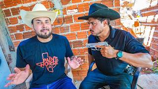 INTERROGUEI TODOS MEUS AMIGOS PARA SABER QUEM AMARROU O REI DO GADO