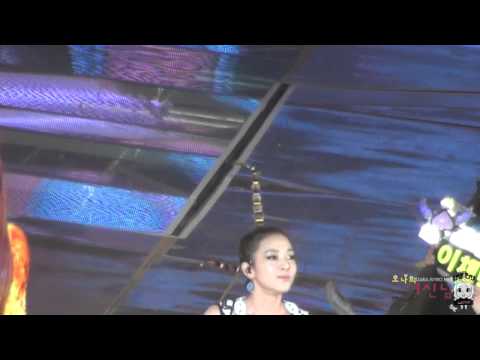[FANCAM] 111203 YG Family concert - Talk + Go away (DARA ver)