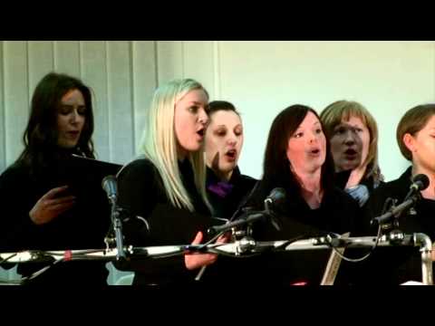 Zbor mladih BARKA - Mehki snežek