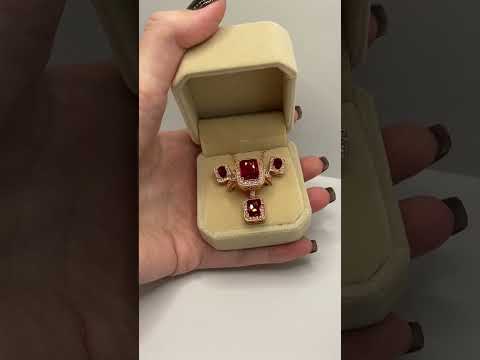 Подарок девушке набор "Сияние больших рубинов в золоте" серьги, кольцо и колье ювелирный сплав в коробочке - фото 1 - id-p1797287653