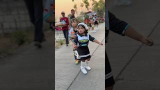 Download lagu Si cantik joget paling asik #karnaval #carnival karnaval Made mp3