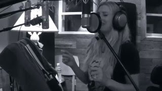 Stephanie Quayle - Drinking With Dolly (In The Studio Sneak Peek)