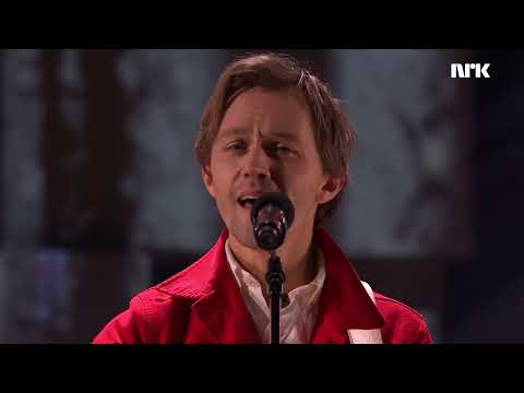 Video thumbnail for Guarantee That I’d Be Loved (Live with KORK)