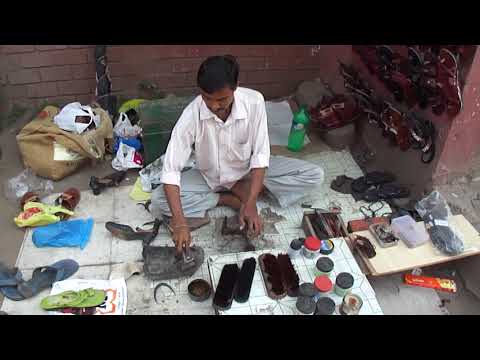 download lagu mp3 mp4 Shoe Repair Shop In Mumbai, download lagu Shoe Repair Shop In Mumbai gratis, unduh video klip Shoe Repair Shop In Mumbai
