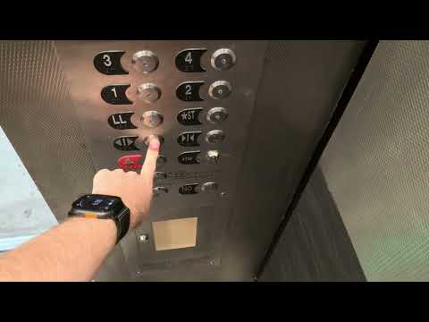 16:9: Modernized DOVER Hydraulic Elevator At Scottsdale Fashion Square Green Garage