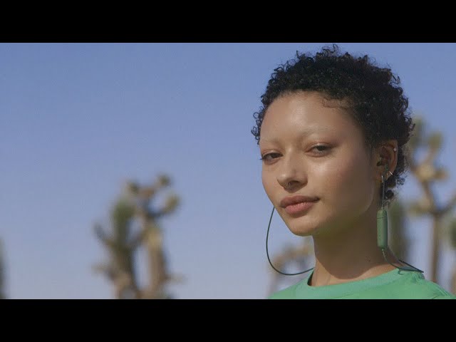 Vidéo teaser pour All-New Smile Jamaica Wireless 2 Earbuds