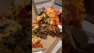 What’s my order? Dominos USA 🇺🇸 vs Dominos India 🇮🇳