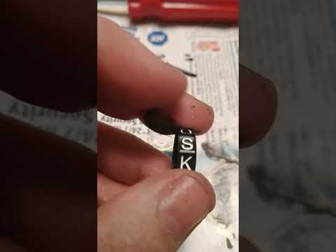 How to change a present word lock to any letter combination