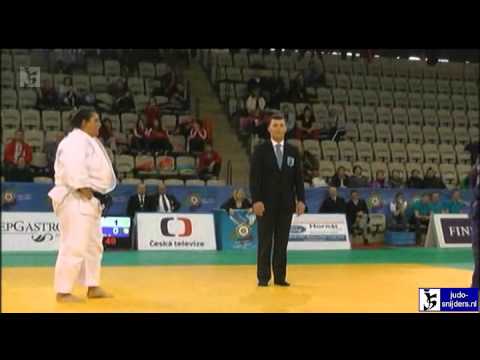 Judo 2013 European Open Prague: Belkis Zehra Kaya (TUR) - Emilie Andeol (FRA) [+78kg] final