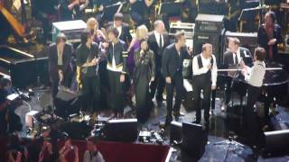 Paul McCartney, Take That, Robbie Williams - Hey Jude- RAH - 12/11/09