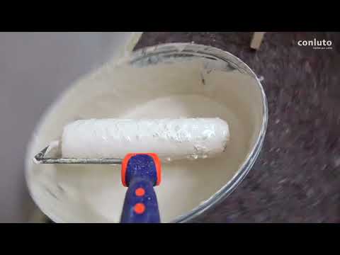 conluto Lehmfarbe und Lehm Streichputz - gespritzt gebuerstet gerollt