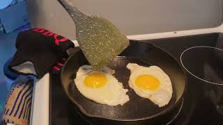 Cast Iron skillet slidey eggs and cleaning afterwards
