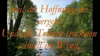 Helene Fischer - Jeden Morgen wird die Sonne neu gebor'n - Lyrics