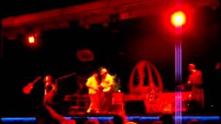OverCover Band &amp; Phil Maturano - Giugrà 2010 - WISHING IT WAS (C.SANTANA)