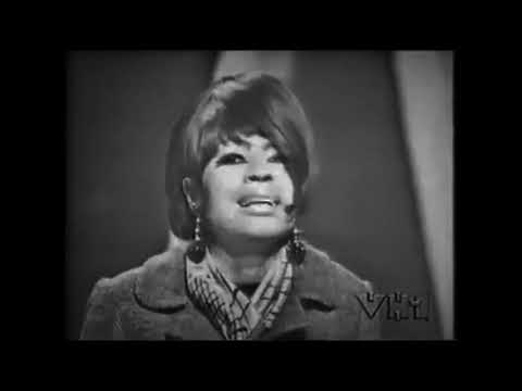 The Supremes – I Hear A Symphony – The Larry Kane Show 1965