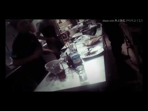 Parodi mimpi yang sempurna by official 69