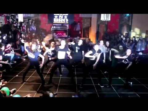 29 SIS N BRO - Crazy Teens