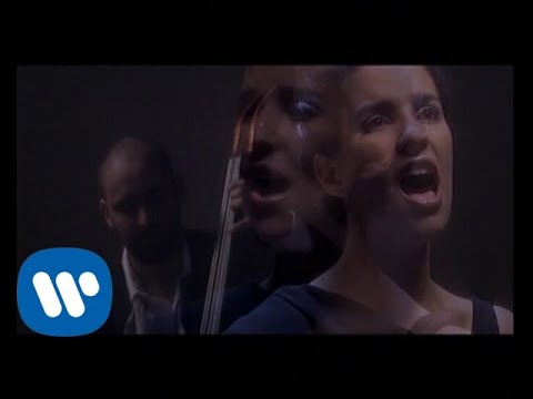 Mafalda Arnauth  - Esta Voz Que Me Atravessa [ Official Music Video]